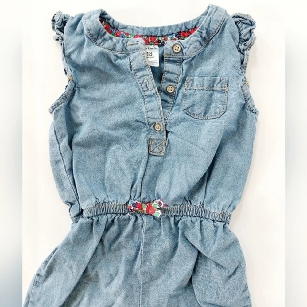 Light Wash Chambray/denim Romper Size 18‎ Months Carter's